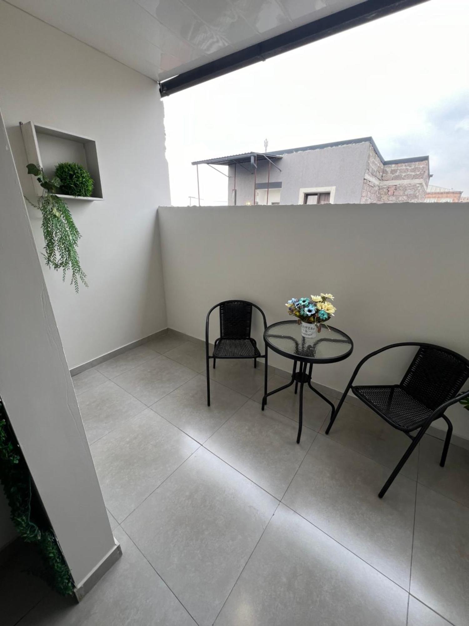Cosy Apartment With Good Location Self Check In Γιερεβάν Εξωτερικό φωτογραφία